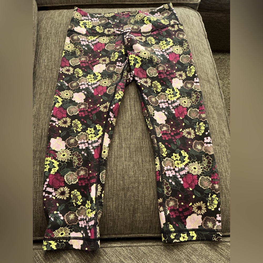 Lululemon high-rise crop leggings